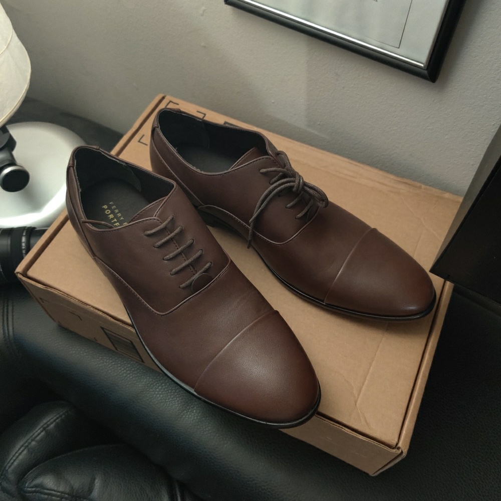 Perry Ellis Men's Toney Oxford Size 11 - Picture 2 of 8